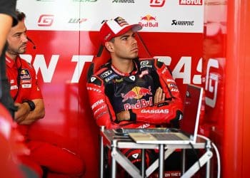 ‘Estou perto de ficar por aí; serei piloto de testes da Yamaha’ – Augusto Fernández