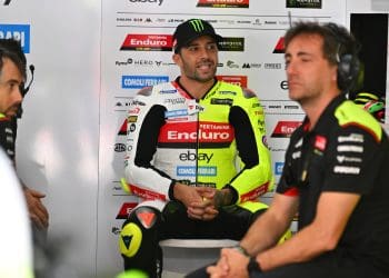 ‘O Iannone era mal-humorado, e vi-o a ser rude com os adeptos; Hoje parecer ser diferente, menos arrogante e a desfrutar’ – Neil Hogson
