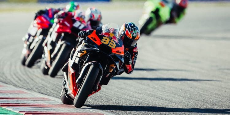 Brad Binder brilhou este domingo em Montmeló: ‘Ir de 18.º até à sexta posição foi uma aventura’