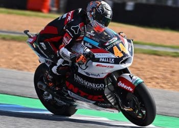 Arón Canet foi o mais forte na qualificação do Moto2 conquista pole position final