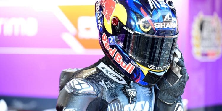 A primeira impressão de Miguel Oliveira sobre o motor de quatro cilindros em linha