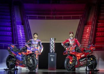 Vídeo: Jorge Martín e Pecco Bagnaia já em Barcelona para o frente-a-frente decisivo
