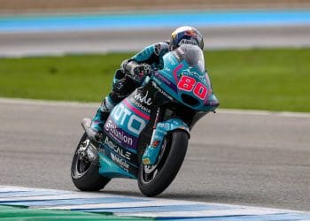David Alonso já se estreou na moto de Moto2: ‘Isso torna a pilotagem mais divertida’