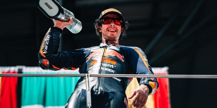 Celestino Vietti voltou após lesão e logo com vitória em Sepang: ‘Foi difícil pelas dores e outras coisas’