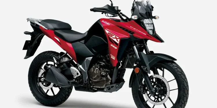 Suzuki apresenta a nova V-Strom 250SX para 2025 e com novidades nas cores