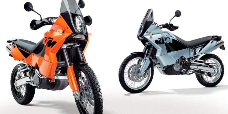 KTM 950 Adventure (2003): Mais de 20 anos depois, é ainda um símbolo e referência na Aventura