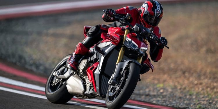 Eis a nova e impressionante Ducati Streetfighter V4, a mais veloz e sofisticada