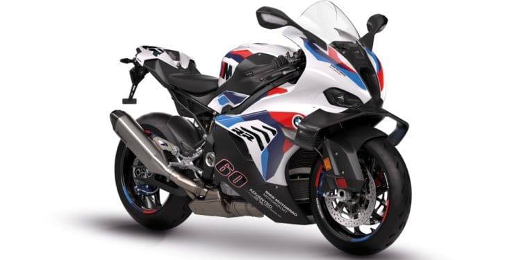 BMW S 1000 RR 2025: Precisão e performance em perfeita harmonia