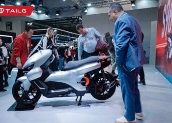 A nova scooter elétrica revolucionáriaque se recarrega em 10 minutos