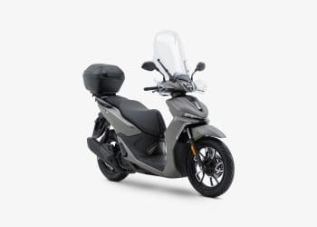 Ao desafio da concorrência: Nova Voge Sfida SR16 200