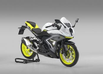 Benelli Tornado 400 renovada: Supersport compacta com soluções exclusivas