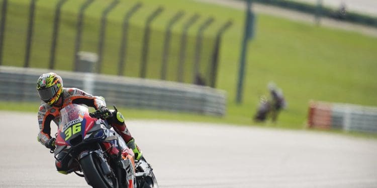 Problemas de travões ditaram abandono de Joan Mir na Malásia