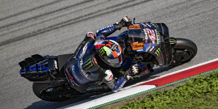 Yamaha desenvolve moto completamente nova para receber V4: ‘Não é apenas o motor; Não fazemos ideia neste momento se é mais rápido’