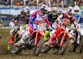 Calendário completo do AMA Supercross e Motocross para 2025: Emoção garantida!