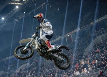 Billy Bolt dominou no início da nova era do Mundial de SuperEnduro; Diogo Vieira em 11.º