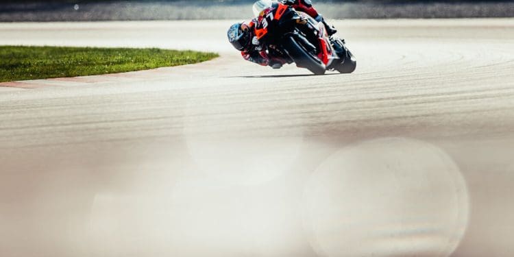 ‘O departamento de MotoGP da KTM é vítima de uma má gestão que vai a outros níveis da KTM’ – Albert Valera
