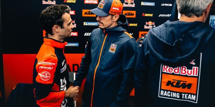 A KTM, a Tech3 e o MotoGP: ‘Tivemos garantias absolutas de que no que respeita ao MotoGP tudo continuará igual’, assegura Carlo Pernat