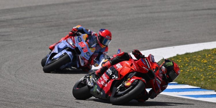 GP de Espanha entre os melhores de 2024, com Pecco Bagnaia a sair como vencedor após duelo intenso com Marc Márquez