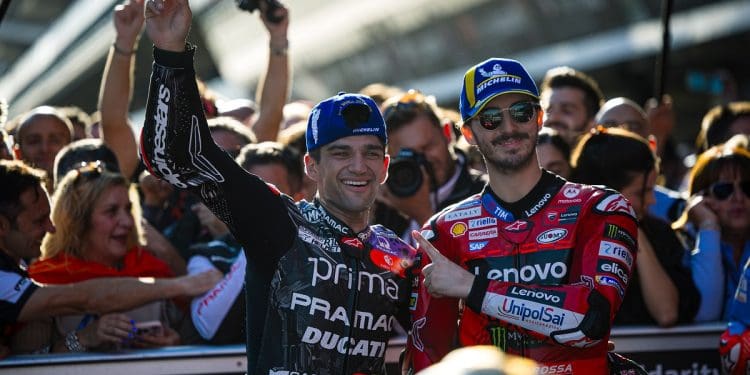 Vídeo: O último episódio dos bastidores de Pecco Bagnaia na luta pelo título de MotoGP