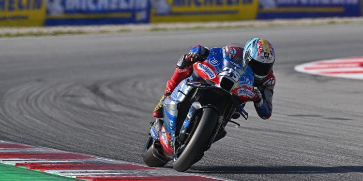 Aprilia tem ‘grandes expectativas’ para Raúl Fernández 2025, mas lembra: ‘Cabe a nós lhe dar uma boa moto’