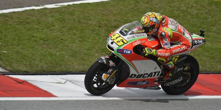 Passagem de Valentino Rossi pela Ducati ‘foi um grande desapontamento’, assume Claudio Domenicali