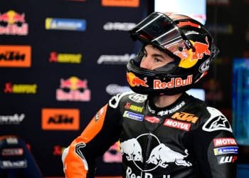 Maverick Viñales acompanha KTM no teste em Jerez