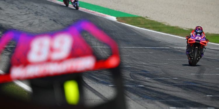 Chicho Lorenzo «sofreu» graças a Jorge Martín: ‘Até acabar a última corrida tinha o coração nas mãos’