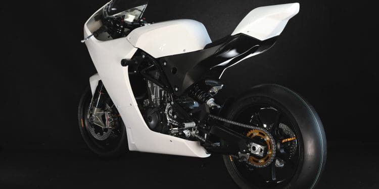 Krämer EVO2-690R: Desempenho e diversão em estado puro e com componentes de luxo