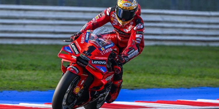 Gigi Dall’Igna elogia Pecco Bagnaia: ‘Não há muitos pilotos que possam dizer que fizeram o mesmo que ele; É o piloto de referência no MotoGP’