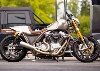 Moto de Tim Allen, que deu voz a Buzz Lightyear, vendida por mais de 24 mil euros