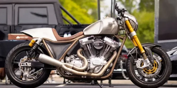 Moto de Tim Allen, que deu voz a Buzz Lightyear, vendida por mais de 24 mil euros