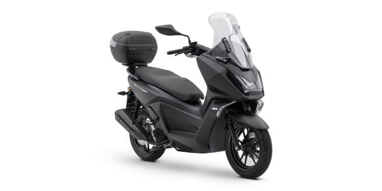 Kymco Skytown 125, a scooter para as aventuras diárias