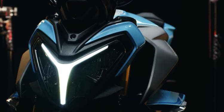 Vídeo: A impactante, Morbidelli F352 Street Fighter – Menos é mais