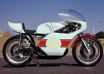 A revolucionária Yamaha YZR500 de 1973: Nascimento de uma Lenda da mais alta competição