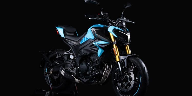 Morbidelli F352 ao detalhe: Visualize os pormenores