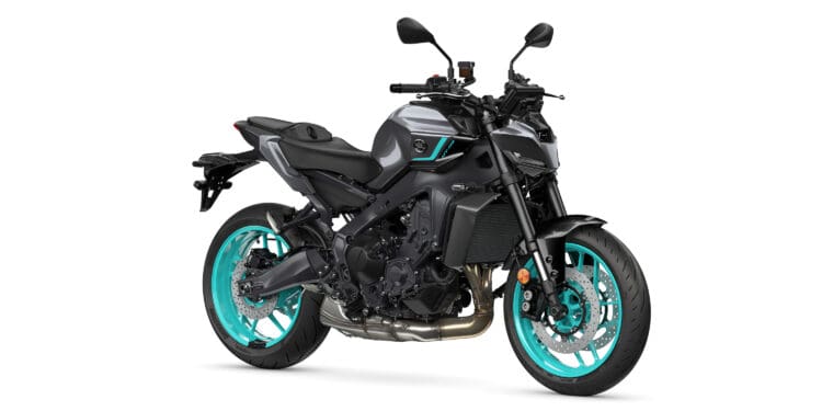 Bridgestone – pneus Battlax Hypersport S23 – equipamento de série para a Yamaha MT-09