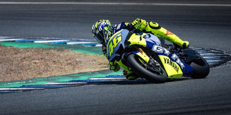 Valentino Rossi, Francesco Bagnaia e outros juntaram-se à Yamaha no teste de Misano