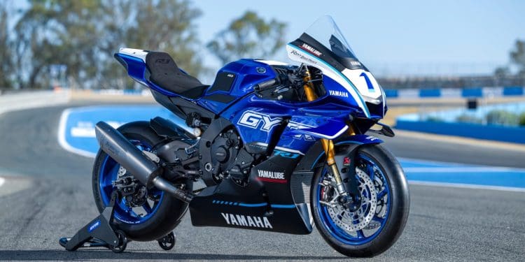 Yamaha R1 GYTR de 2025: A Superbike de competição chega às pistas