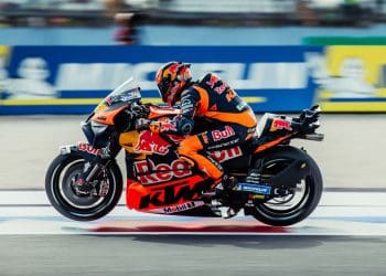 Pol Espargaró lembra o que pilotos mais jovens trazem: ‘O meu nível não é o mesmo, vejam a energia que os jovens trazem, é de loucos’