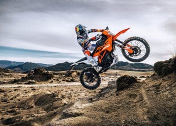 Gama Enduro R reforçada com dois novos e versáteis modelos