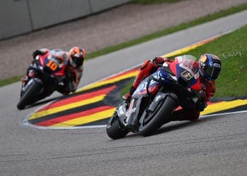 Stefan Bradl preocupado: ‘Os pilotos traduzem as suas sensações para inglês, e depois os japoneses têm de as interpretar corretamente’