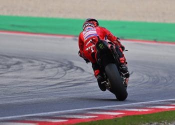 O prognóstico de Valentino Rossi: ‘Pecco Bagnaia quer redimir-se da derrota de 2024’