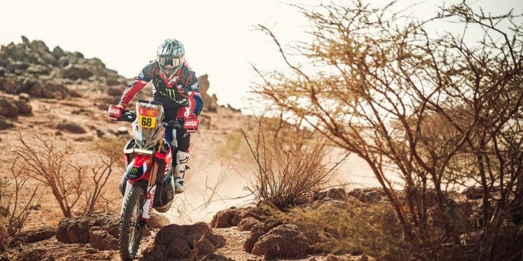 Tosha Schareina no top cinco do prólogo: ‘Só tentei pilotar tranquilamente e chegar ao fim’