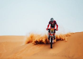 ‘Rodámos no pó e não foi nada fácil’ – Tosha Schareina