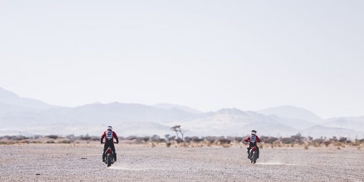 Três motos elétricas da Segway resistem à etapa de 48 Horas do Dakar