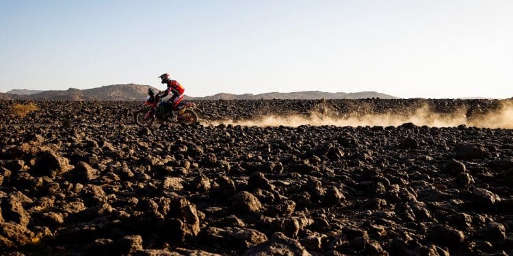Etapa maratona do Dakar começa amanhã. O que é e como funciona?