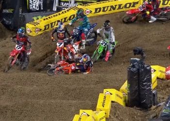 Vídeo: Os melhores momentos do AMA 450 SX que teve Eli Tomac como principal estrela