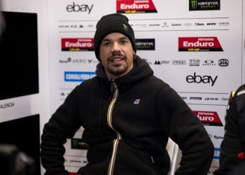 ‘Envergar as cores do Valentino Rossi é algo pesado’ – Franco Morbidelli