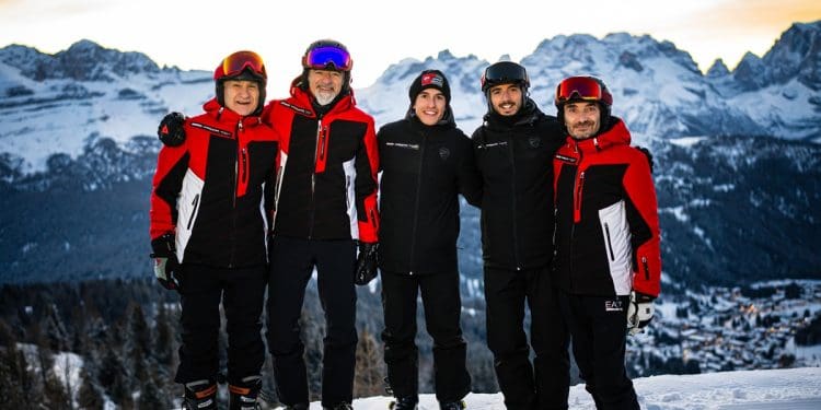 Vídeo: Antes do MotoGP, Pecco Bagnaia e Marc Márquez enfrentaram-se no esqui