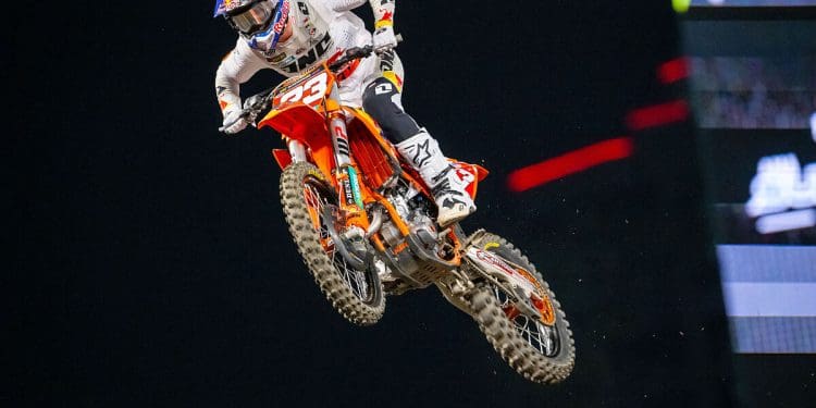 Julien Beaumer ampliou liderança no AMA 250 SX após pódio em Anaheim 2